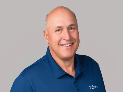 Cameron Dockter headshot